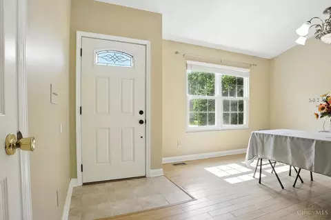 4653 Cardinal Dr, Cincinnati, OH 45244 photo 5