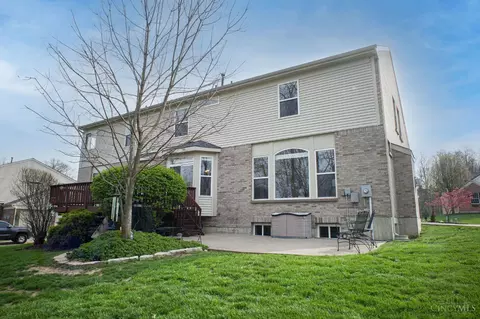 Exterior - 3889 Bear Ln, Cleves, OH 45002 photo 3 of 8