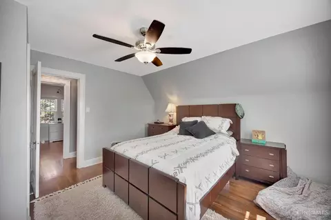 Bedroom - 3778 Eyrich Rd, Cincinnati, OH 45248 photo 2 of 6