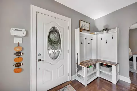 Entry Way - 3778 Eyrich Rd, Cincinnati, OH 45248 photo 1 of 3