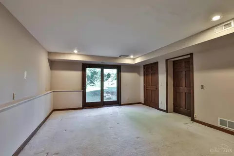 Other - 445 Bishopsbridge Dr, Cincinnati, OH 45255 photo 3 of 7