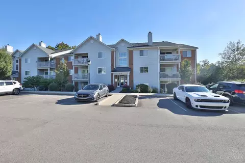 7560 Shawnee Ln, West Chester, OH 45069
