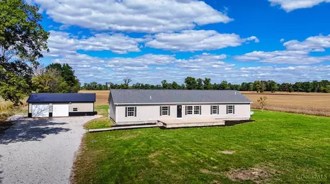 3071 Panhandle Rd, Lynchburg, OH 45142