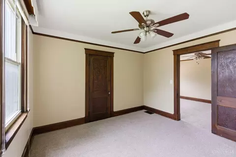 Bedroom - 27 Phillips Ave, Saint Bernard, OH 45217 photo 2 of 6