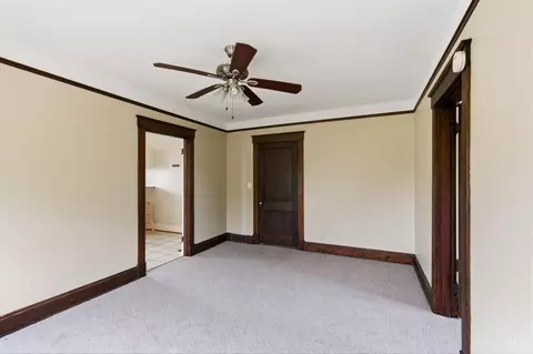 Living - 27 Phillips Ave, Saint Bernard, OH 45217 photo 1 of 5