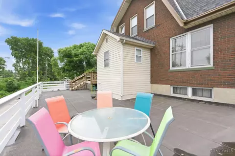 Exterior - 27 Phillips Ave, Saint Bernard, OH 45217 photo 11 of 12