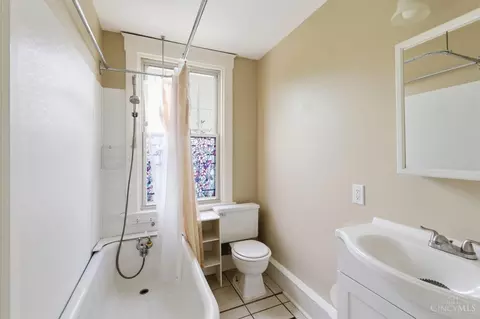 Bath - 27 Phillips Ave, Saint Bernard, OH 45217 photo 1 of 4