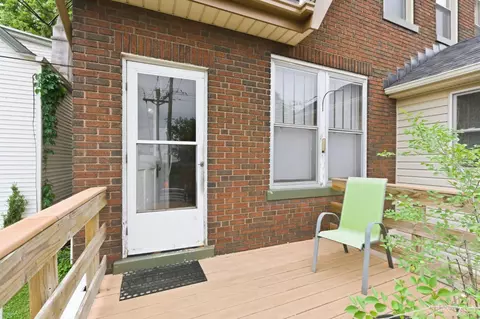 Exterior - 27 Phillips Ave, Saint Bernard, OH 45217 photo 7 of 12