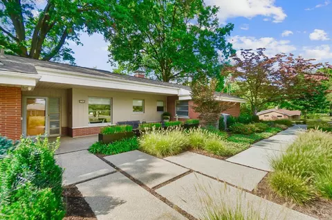 Exterior - 8389 Arborcrest Dr, Cincinnati, OH 45236 photo 8 of 24