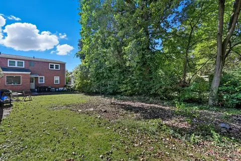 Exterior - 162 Ridgeway Rd, Cincinnati, OH 45216 photo 13 of 15