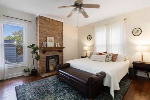 Bedroom - 6633 Roe St, Cincinnati, OH 45227 photo 1 of 5
