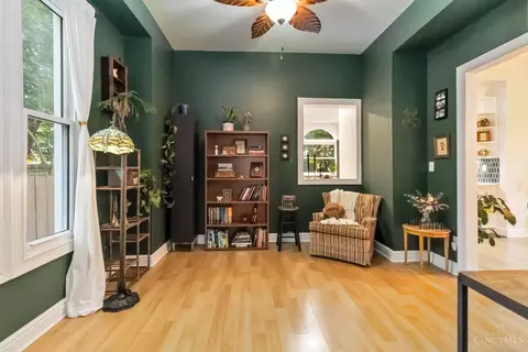 Living - 6633 Roe St, Cincinnati, OH 45227 photo 5 of 5