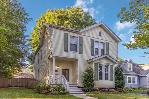 6633 Roe St, Cincinnati, OH 45227