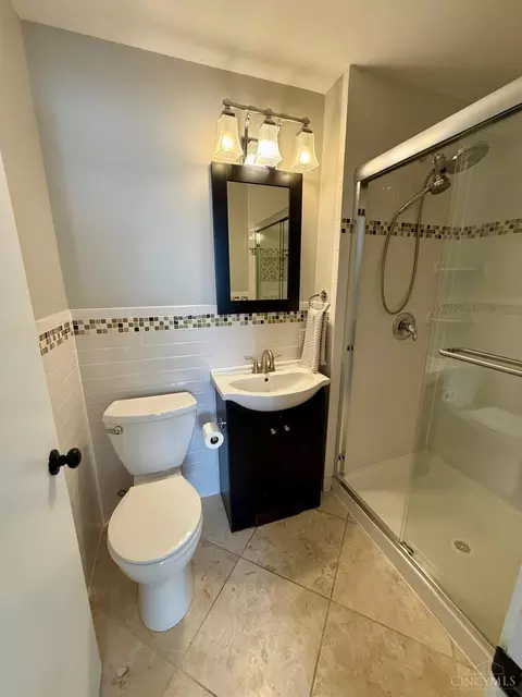11945 Algiers Dr, Cincinnati, OH 45246 photo 20