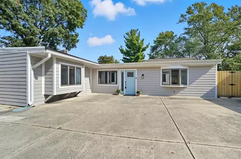 7961 Ruth Ct, West Chester, OH 45069