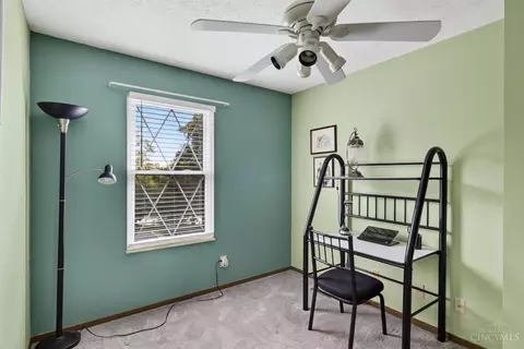 Bedroom - 1696 Devils Backbone Rd, Cincinnati, OH 45233 photo 10 of 10