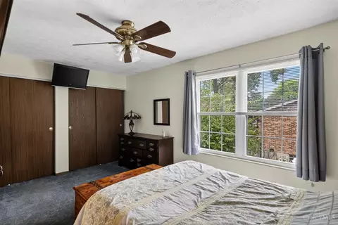 Bedroom - 1696 Devils Backbone Rd, Cincinnati, OH 45233 photo 4 of 10