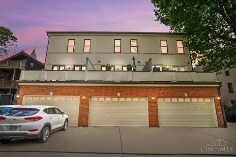 Exterior - 2731 Cleinview Ave, Cincinnati, OH 45206 photo 10 of 12