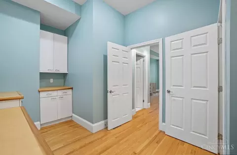 Entry Way - 2731 Cleinview Ave, Cincinnati, OH 45206 photo 9 of 10