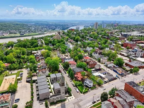 View/Area - 2731 Cleinview Ave, Cincinnati, OH 45206 photo 3 of 4