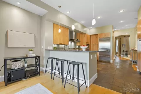 Kitchen - 2731 Cleinview Ave, Cincinnati, OH 45206 photo 4 of 4