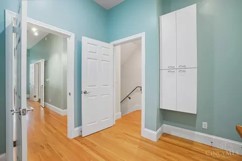 Entry Way - 2731 Cleinview Ave, Cincinnati, OH 45206 photo 10 of 10