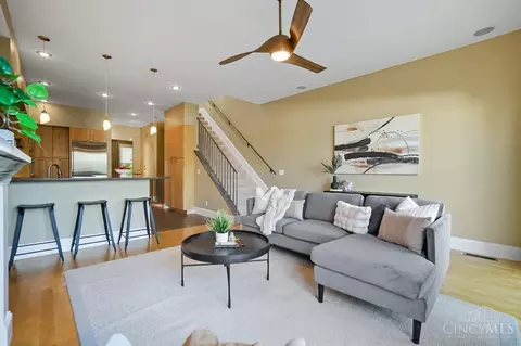 Living - 2731 Cleinview Ave, Cincinnati, OH 45206 photo 2 of 2