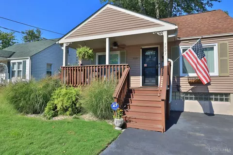Exterior - 9001 Cherry St, Blue Ash, OH 45242 photo 4 of 10