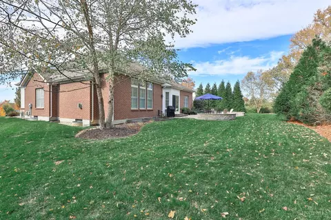 Exterior - 458 Maple Ridge Ct, Cincinnati, OH 45244 photo 15 of 15