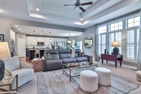Living - 458 Maple Ridge Ct, Cincinnati, OH 45244 photo 4 of 5