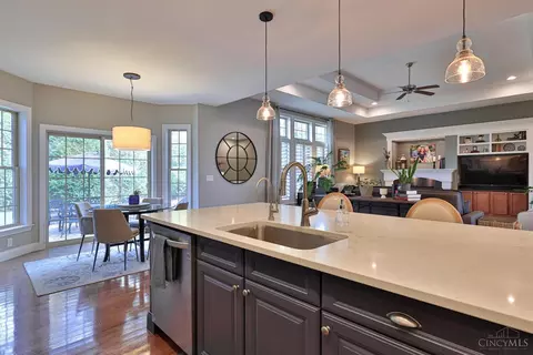 Kitchen - 458 Maple Ridge Ct, Cincinnati, OH 45244 photo 6 of 7