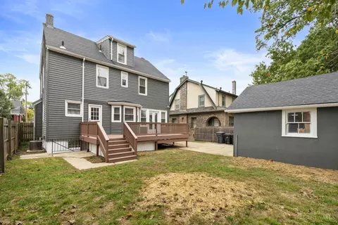 Exterior - 1650 Rose Pl, Cincinnati, OH 45237 photo 4 of 6