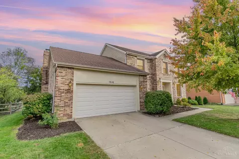 Exterior - 7940 Stablegate Ln, Maineville, OH 45039 photo 2 of 12
