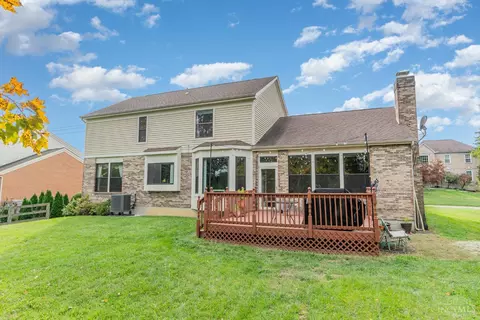 Exterior - 7940 Stablegate Ln, Maineville, OH 45039 photo 7 of 12