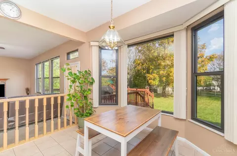 Dining - 7940 Stablegate Ln, Maineville, OH 45039 photo 2 of 2