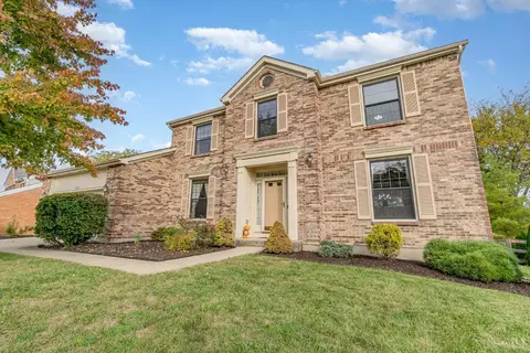 Exterior - 7940 Stablegate Ln, Maineville, OH 45039 photo 3 of 12