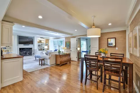 Dining - 6790 Marblehead Dr, Cincinnati, OH 45243 photo 3 of 4