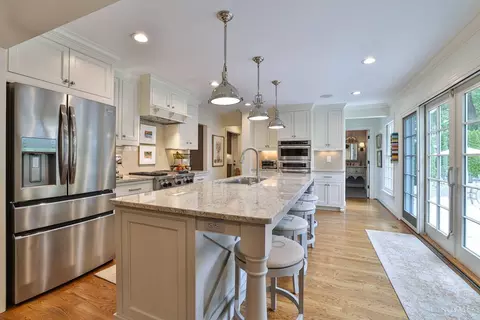 Kitchen - 6790 Marblehead Dr, Cincinnati, OH 45243 photo 2 of 4
