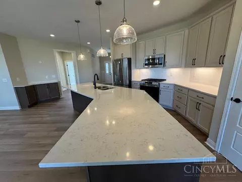 3948 Lukas Ln, Hamilton, OH 45013 photo 18