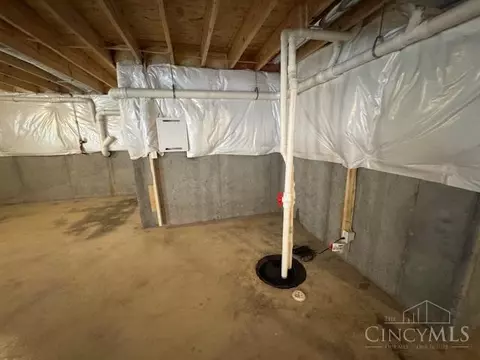 3948 Lukas Ln, Hamilton, OH 45013 photo 35