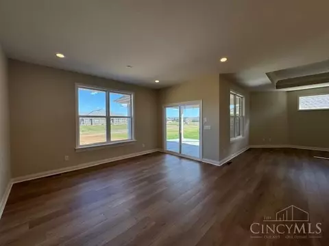 3948 Lukas Ln, Hamilton, OH 45013 photo 23