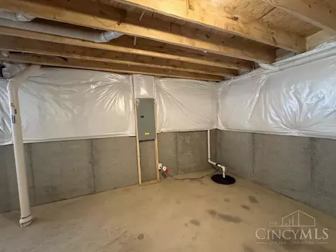 3948 Lukas Ln, Hamilton, OH 45013 photo 37