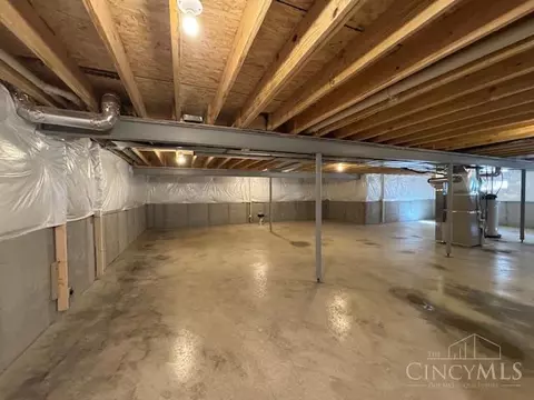3948 Lukas Ln, Hamilton, OH 45013 photo 31