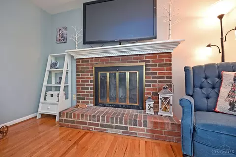 809 Carini Ln, Greenhills, OH 45218 photo 8