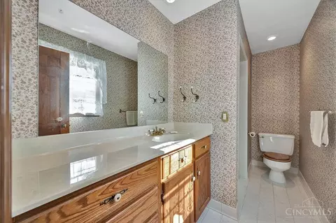 Bath - 5128 W Fork Rd, Cincinnati, OH 45247 photo 2 of 4