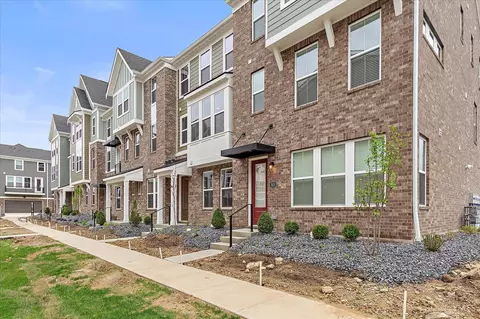 7432 Wetherington Ln, West Chester, OH 45069