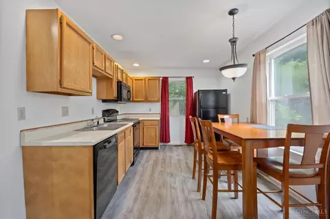 2724 Wagner St, Cincinnati, OH 45225 photo 8