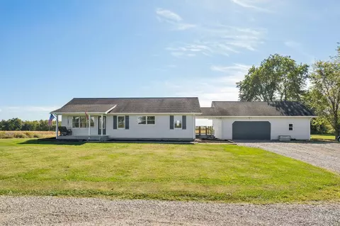 7888 Black Rd, Russellville, OH 45168