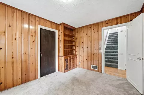 1072 Galbraith Rd, Cincinnati, OH 45231 photo 21