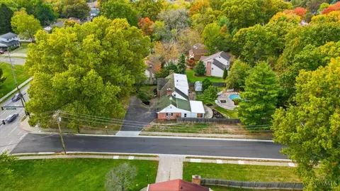 1072 Galbraith Rd, Cincinnati, OH 45231 photo 2